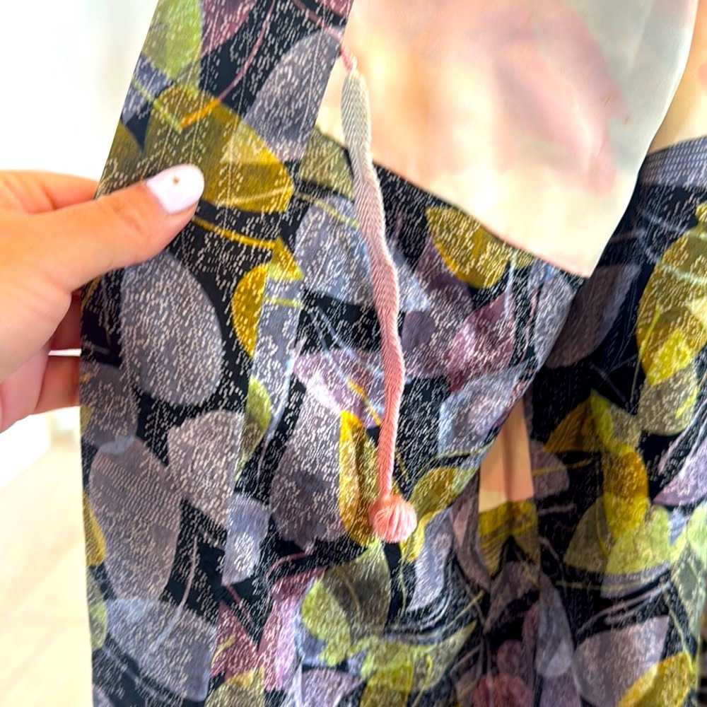 Authentic Leaf Patterned Short Kimono - image 7